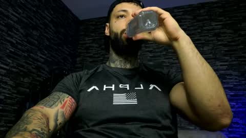 masculineguy69 online show from April 4, 1:45 am