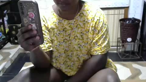 Snapshot of maseratty chatting on September 29, 11:31 am Cate online show from September 29, 11:31 am