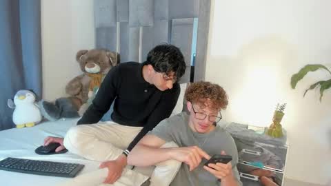 mash_angelo online show from November 8, 1:52 am