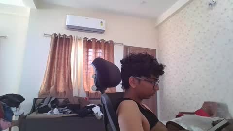 Mask Boy online show from January 18, 5:05 am