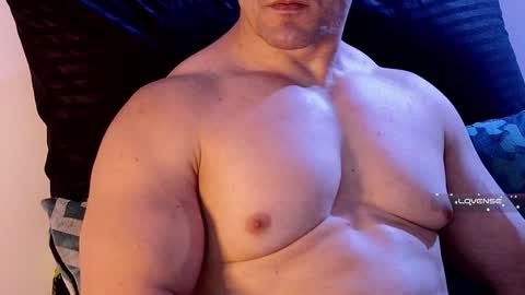 masked_bodybuilder online show from January 4, 2:46 pm