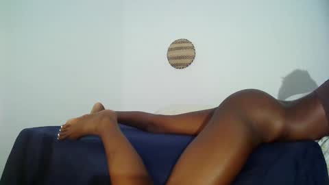 Snapshot of masked_shy_girl chatting on September 30, 11:04 pm masked_shy_girl online show from September 30, 11:04 pm