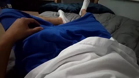 maskedmagikstik online show from February 3, 4:54 am