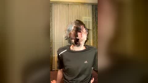 masonsilver_ online show from March 20, 6:18 am