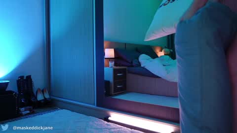 DickJane online show from February 5, 8:14 pm