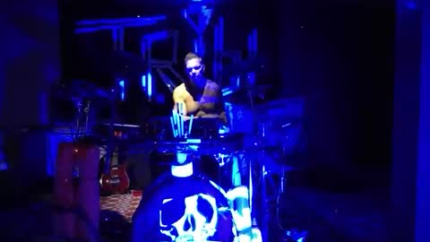 Snapshot of massageartist chatting on October 29, 6:48 am HappyZending online show from October 29, 6:48 am