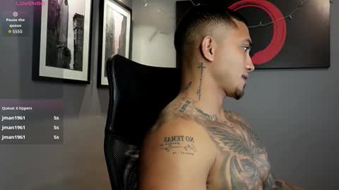 Massimo online show from November 17, 2:25 am