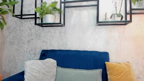Snapshot of massimocontie_ chatting on February 14, 12:25 pm Massimo Contie online show from February 14, 12:25 pm