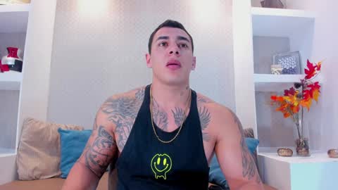 Snapshot of massimocontie_ chatting on January 13, 12:56 pm Massimo Contie online show from January 13, 12:56 pm