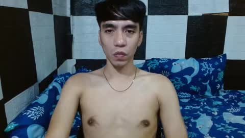 massive_boner02 online show from January 15, 5:05 am