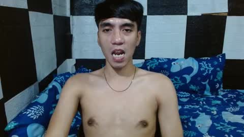 massive_boner02 online show from November 22, 1:04 am