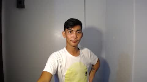 Miss Sweet LUNA 3 online show from April 22, 5:36 am