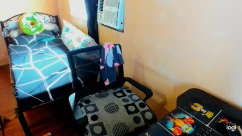 kimmy online show from January 15, 4:32 am