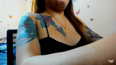 Snapshot of massivecockcum chatting on February 5, 6:48 pm kimmy online show from February 5, 6:48 pm
