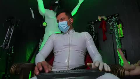 Master connor online show from April 21, 2:51 am