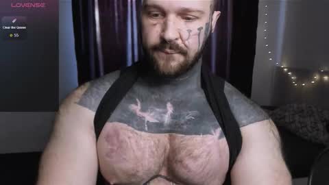 Snapshot of master_oil chatting on October 21, 11:48 am Huge Alex online show from October 21, 11:48 am