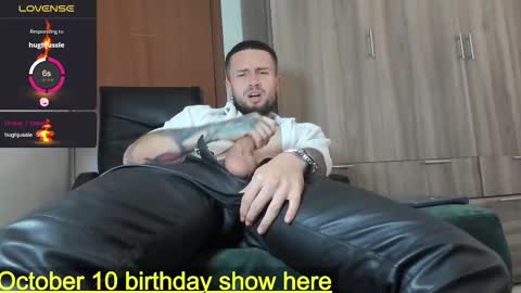 Snapshot of master_steven_01 chatting on October 7, 11:56 pm steven online show from October 7, 11:56 pm