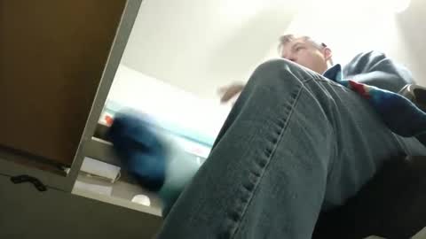 Snapshot of master_thorn chatting on February 18, 6:26 am Master Thorn online show from February 18, 6:26 am