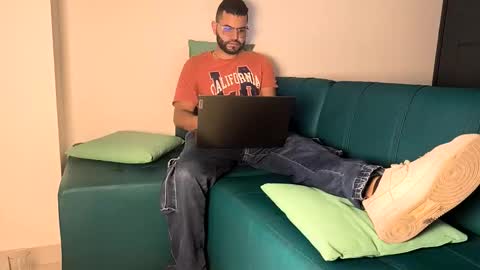 Alex online show from October 20, 7:30 pm
