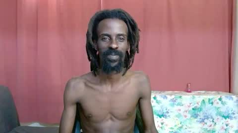 Snapshot of masterr_bate chatting on October 3, 8:17 pm Marl online show from October 3, 8:17 pm