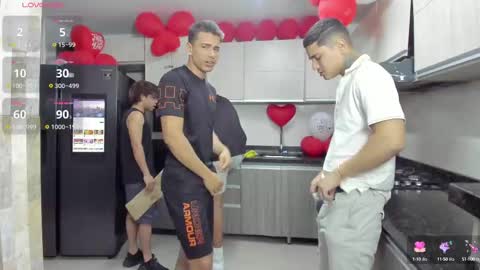 Team Cris Darwin- Fernando- Stiven- David online show from September 22, 11:47 am