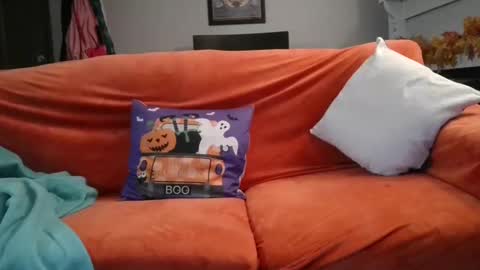 Snapshot of mastersquirter98 chatting on October 9, 9:04 am alex online show from October 9, 9:04 am