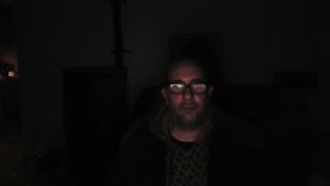 mat11efou online show from March 2, 9:11 pm