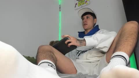 mateo_escobar online show from February 7, 4:37 am