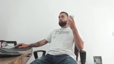 Matheus     online show from February 12, 4:11 pm