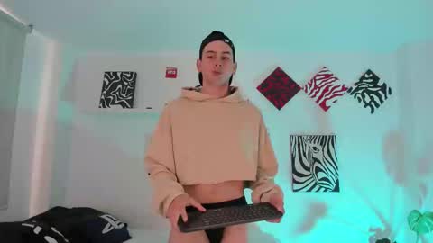 Snapshot of mathew_conelly chatting on October 8, 6:47 pm Matt online show from October 8, 6:47 pm