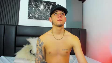 mathewboy2 online show from February 21, 11:46 am