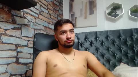 Snapshot of mathews_colton1 chatting on October 14, 11:46 am Mathews online show from October 14, 11:46 am