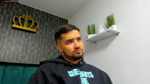 Mathews online show from November 10, 11:35 am