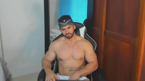 mathews_smith online show from October 5, 4:03 pm