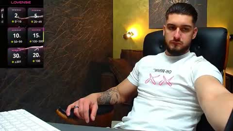 Snapshot of matiasdean chatting on September 27, 5:16 am MatiasDean online show from September 27, 5:16 am