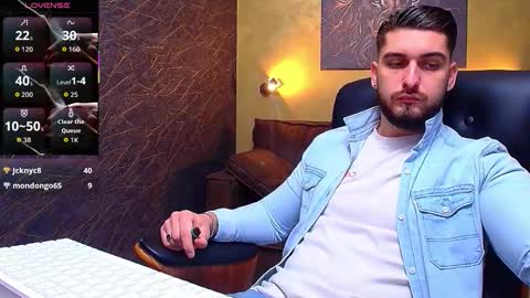 Snapshot of matiasdean chatting on September 30, 5:29 am MatiasDean online show from September 30, 5:29 am
