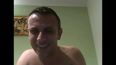 Snapshot of matoterzic48 chatting on September 25, 9:22 pm toma online show from September 25, 9:22 pm