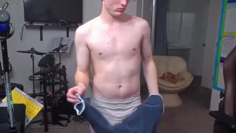 Snapshot of mattcashxxx chatting on January 24, 2:07 am Matt Cash online show from January 24, 2:07 am