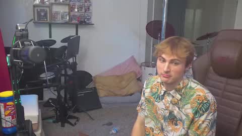 Snapshot of mattcashxxx chatting on September 14, 1:19 am Matt Cash online show from September 14, 1:19 am