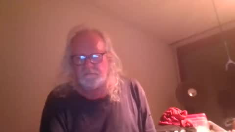 Matthias online show from October 18, 7:18 pm