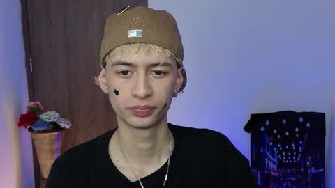 mattias     online show from March 17, 5:45 am