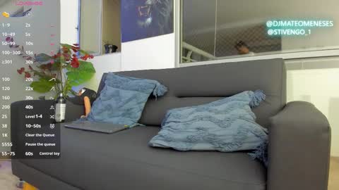 MattMeness online show from November 5, 8:49 am