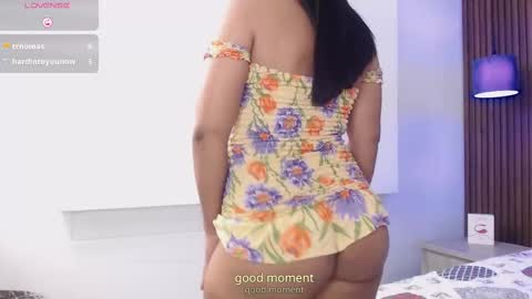 MATURE LONDON online show from October 16, 8:18 pm