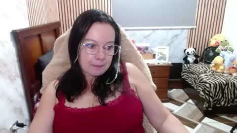 Sonia online show from April 20, 3:37 pm