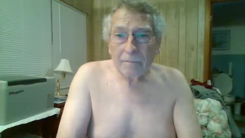 Snapshot of maturecouple1954 chatting on February 17, 11:54 pm SXECPL55 at G mail Dot Com online show from February 17, 11:54 pm