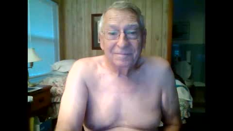 Snapshot of maturecouple1954 chatting on September 15, 11:55 am SXECPL55 at G mail Dot Com online show from September 15, 11:55 am