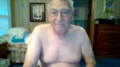 SXECPL55 at G mail Dot Com online show from December 5, 1:09 pm