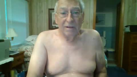Snapshot of maturecouple1954 chatting on September 29, 11:53 am SXECPL55 at G mail Dot Com online show from September 29, 11:53 am