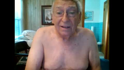Snapshot of maturecouple1954 chatting on October 7, 12:23 pm SXECPL55 at G mail Dot Com online show from October 7, 12:23 pm