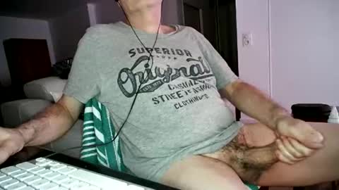 maturehotman online show from February 10, 7:28 pm